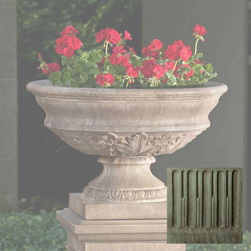 Coachhouse Urn - Image 5