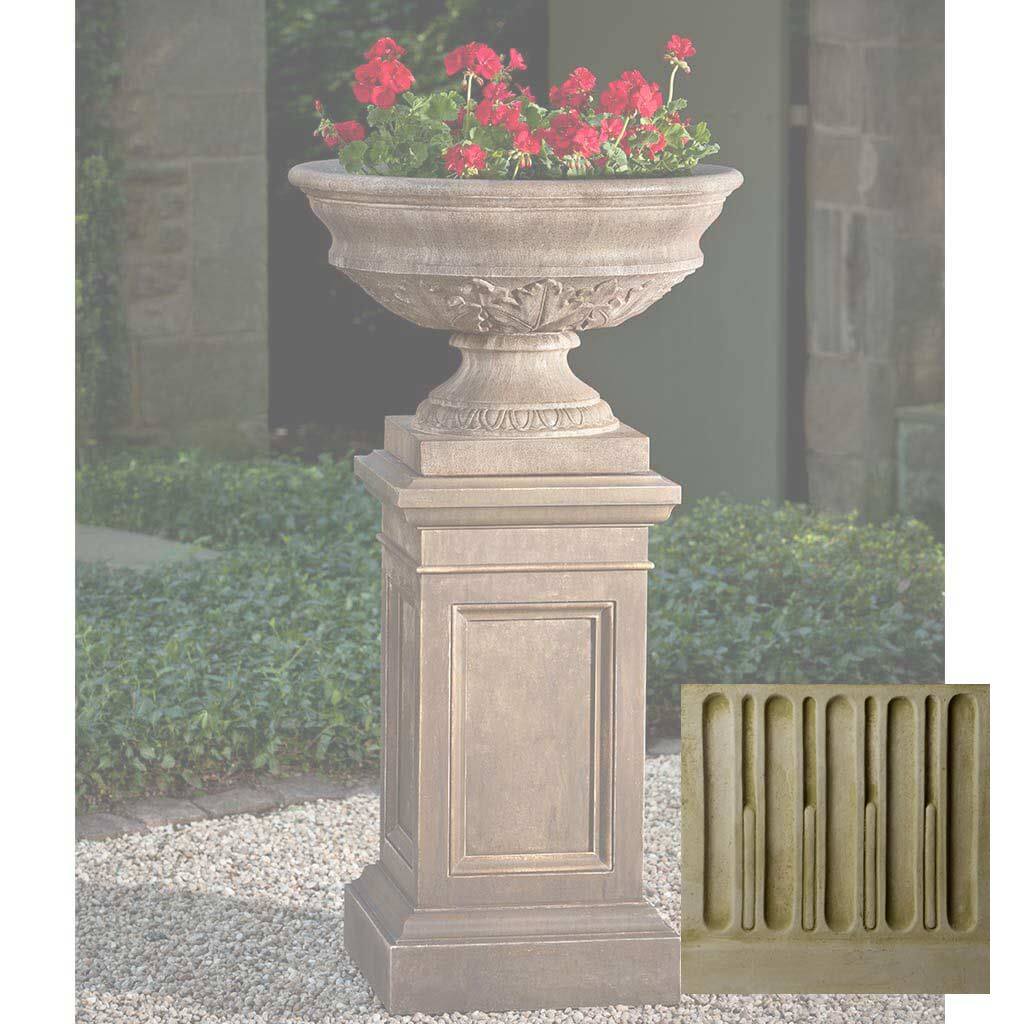Coachhouse Urn with Pedestal - Image 5
